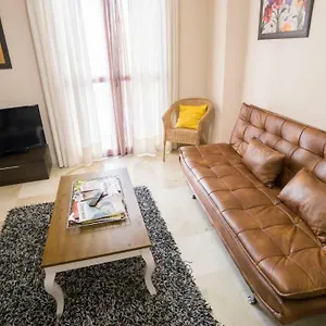 https://cozy-apartment-at-santa-cruz-neighborhood-cc1.es-andalucia.com