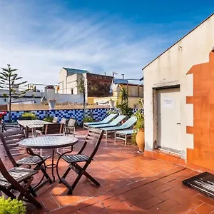 https://apartamentos-el-pintor.topbarcelonahotels.com